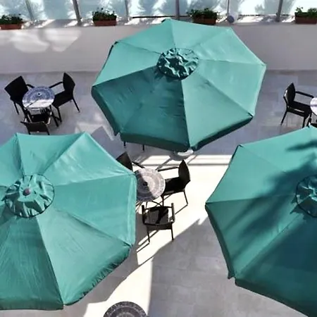 ホテル Firat Mert Çeşme