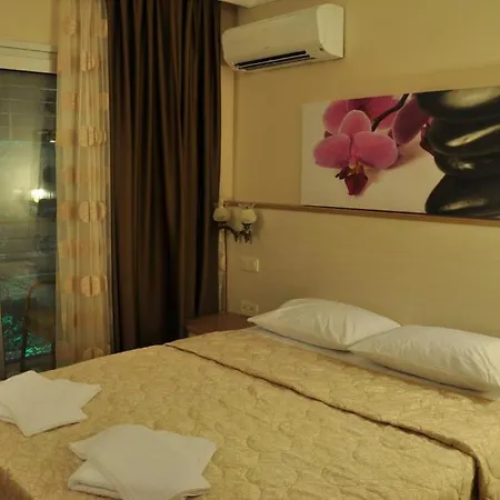 Hotel Firat Mert Cesme