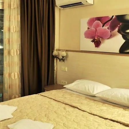 Firat Mert Hotel Cesme