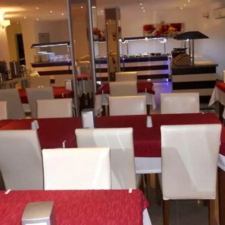 Hotel Firat Mert Cesme