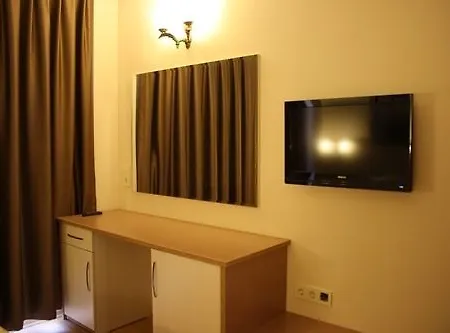 Hotell Firat Mert 3*
