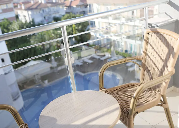 Hotel Firat Mert Cesme