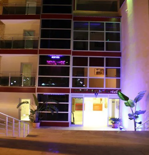 Firat Mert Hotel Cesme