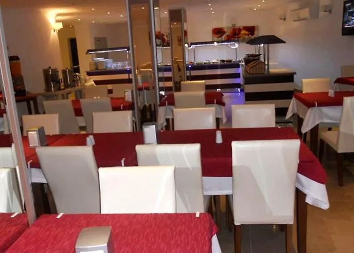 Hotel Firat Mert Cesme